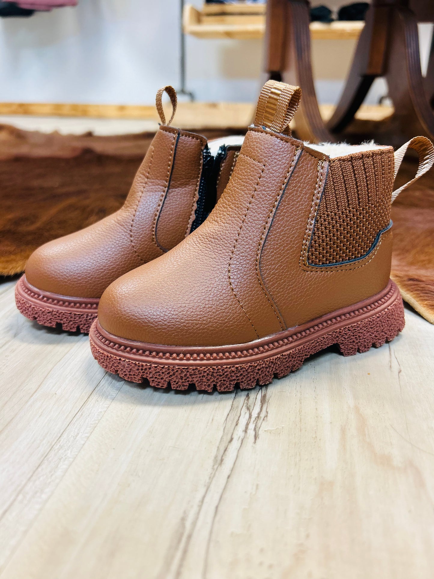 Girl’s Chelsea Boot